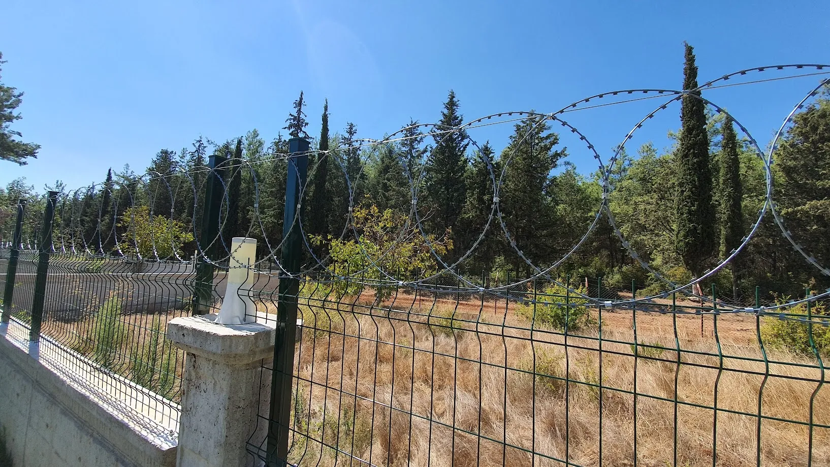 Bahçe Jiletli Tel Hizmetleri 